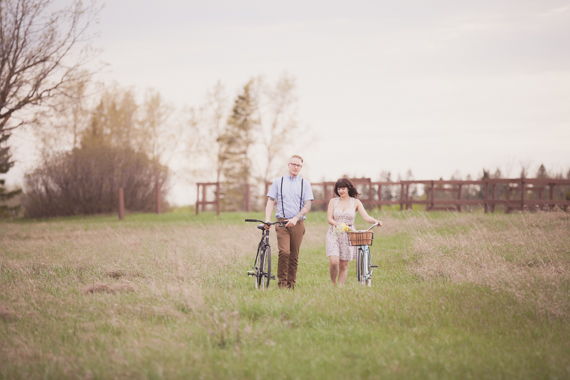 Outdoor Engagement Shoot Ideas