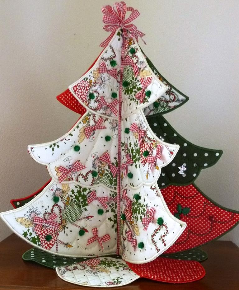 3D Christmas Tree Embroidery Design