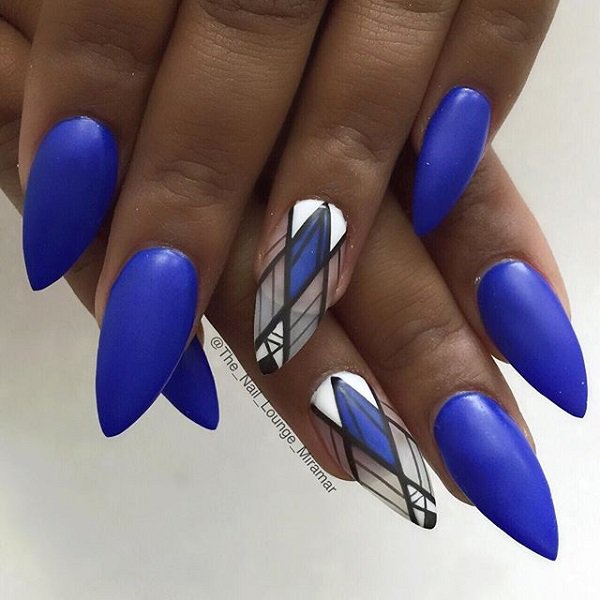 Blue Nail Art Design