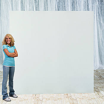 Board Photo Booth Backdrop DIY