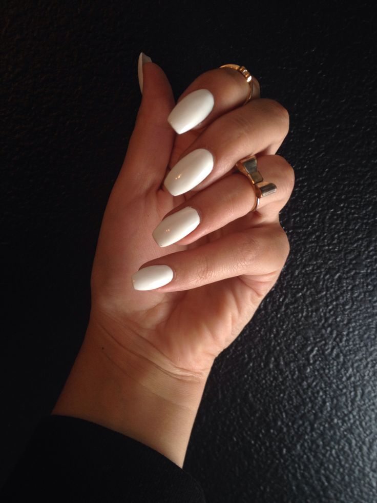 Coffin-Shaped Nails Short