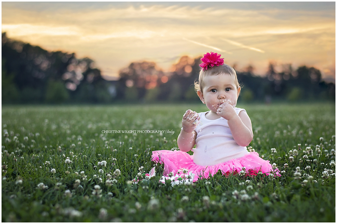 Baby Girl Photography Ideas Outside