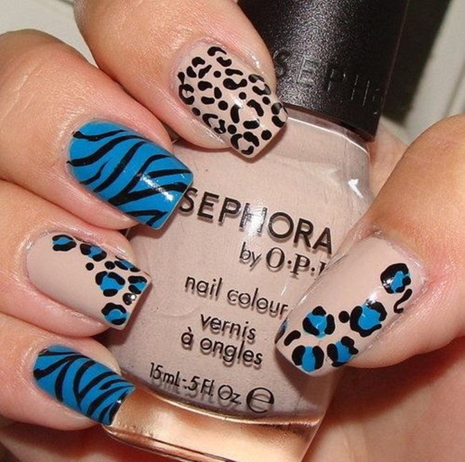 Blue Animal Print Nail Designs