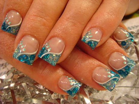 Blue Glitter Nail Art