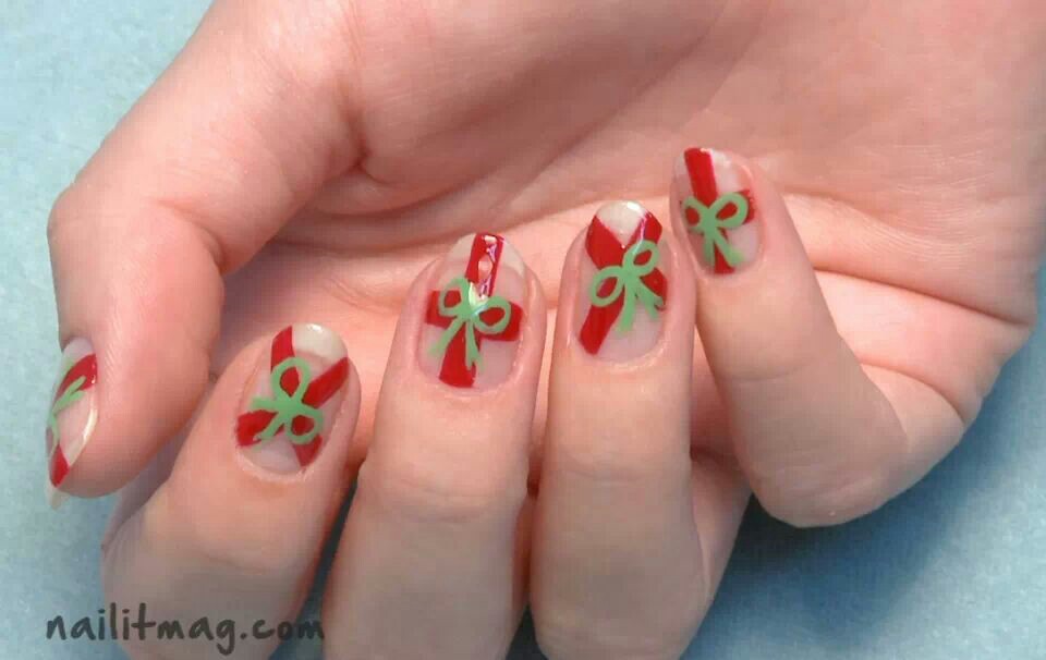 Christmas Present Nail Art