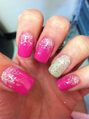 Gel Glitter Fade Nails