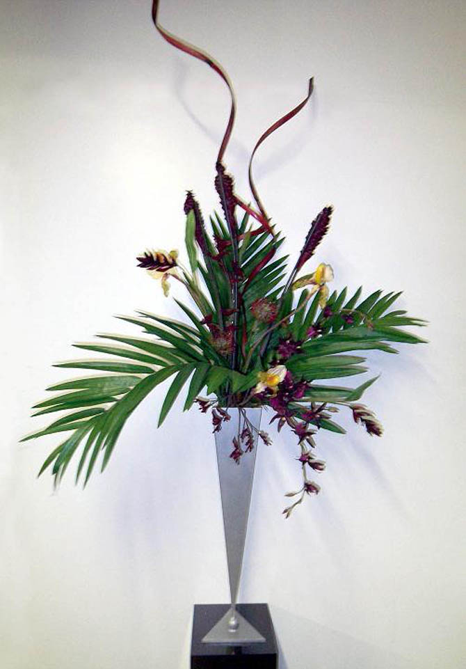 Modern Flower Arrangement Ideas