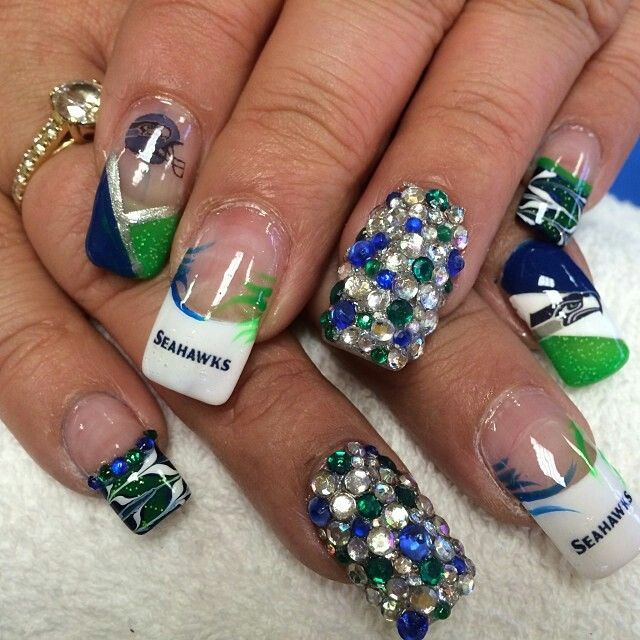 Seattle Seahawks Nail Art