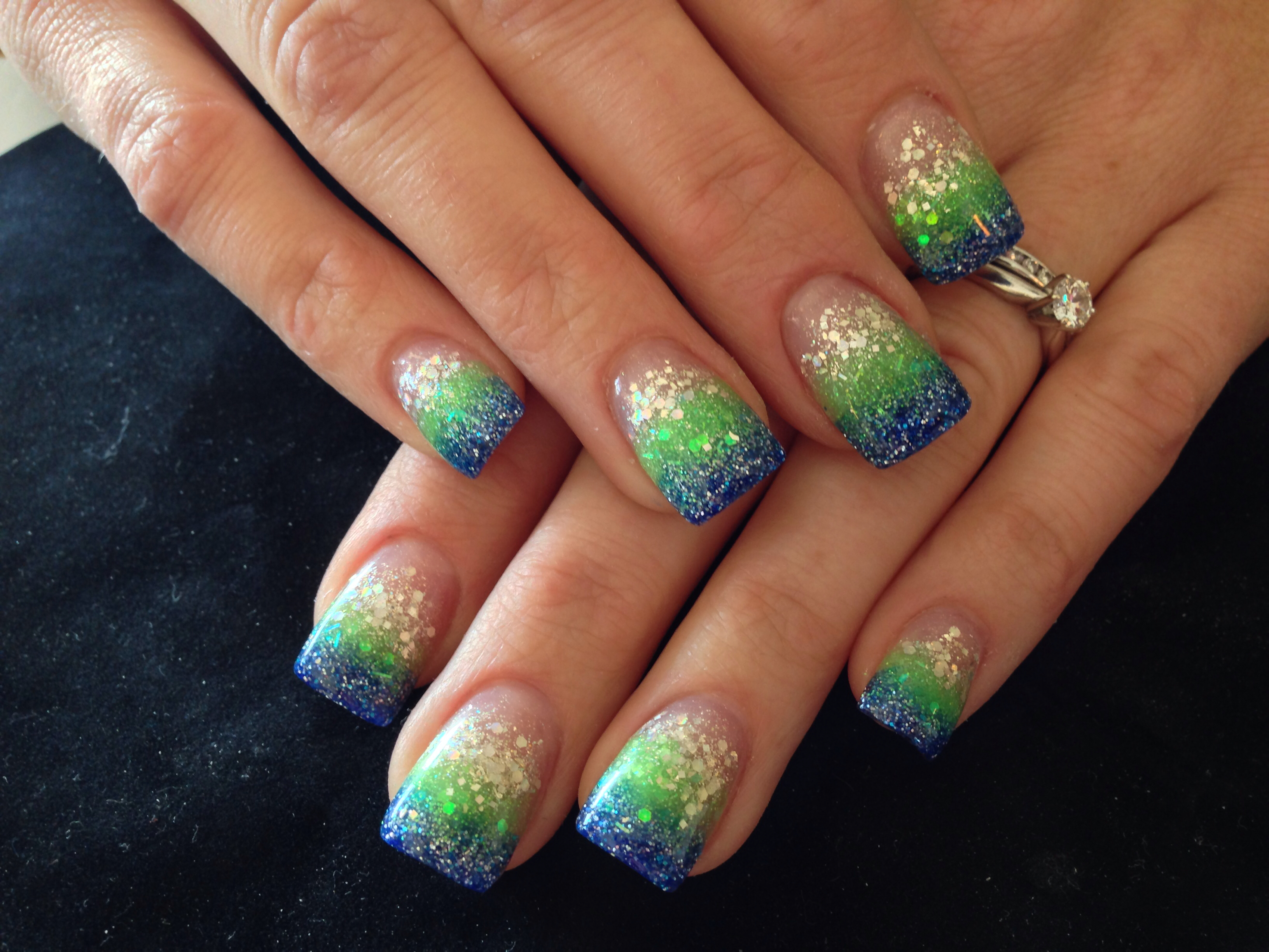 Seattle Seahawks Nail Design