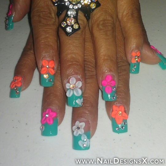 3D Acrylic Flowers Nails Design