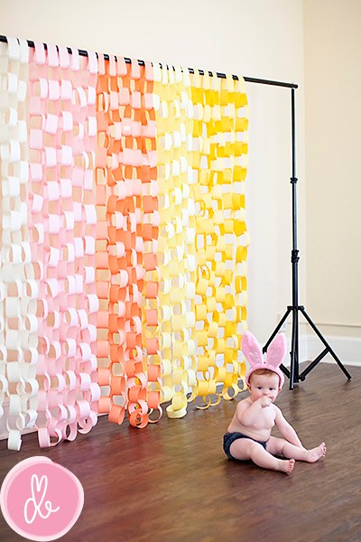 DIY Paper Chain Backdrop