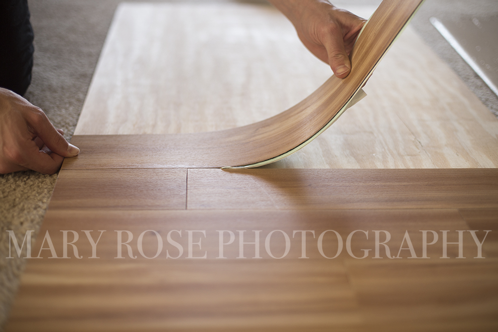 8 DIY Wood Backdrop Photography Images