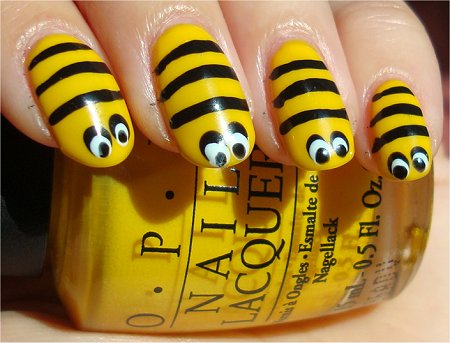 Bee Nail Art