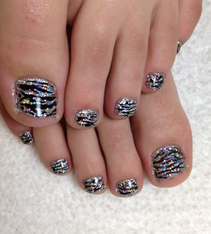 Glitter Toe Nail Design