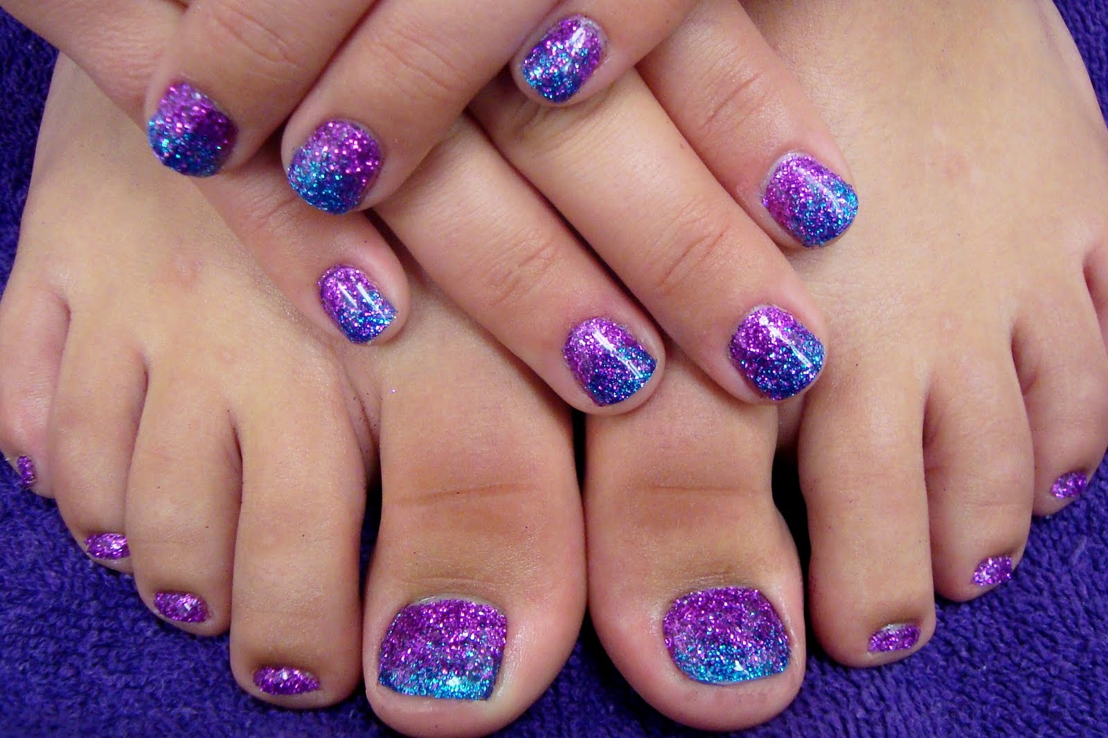 Purple Blue Glitter Toe Nail Design Pictures