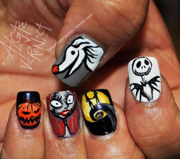 Nightmare Before Christmas Halloween Nail Design