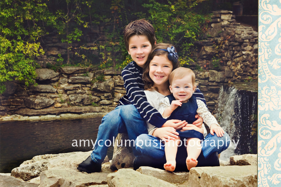 Outdoor Sibling Photography Ideas