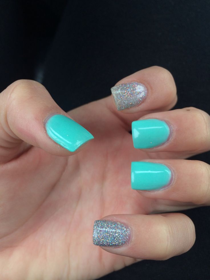 Teal Acrylic Nails