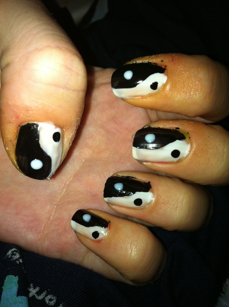 Ying and Yang Nail Design Ying and Yang Nail Design