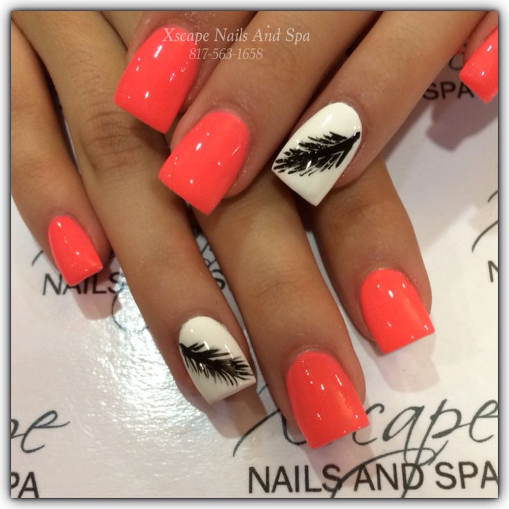 Cute Feather Nail Design