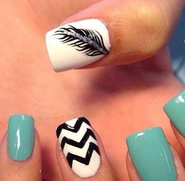 Cute Feather Nail Design