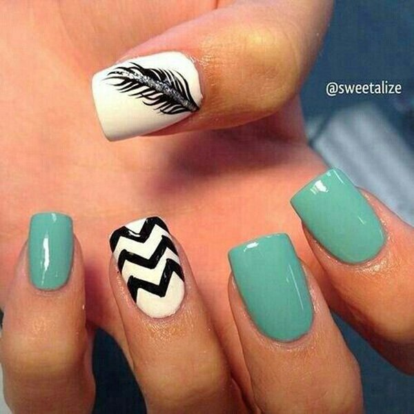 Feather Nail Design Black and White