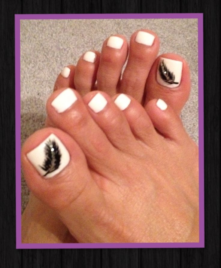 Feather Toe Nail Designs
