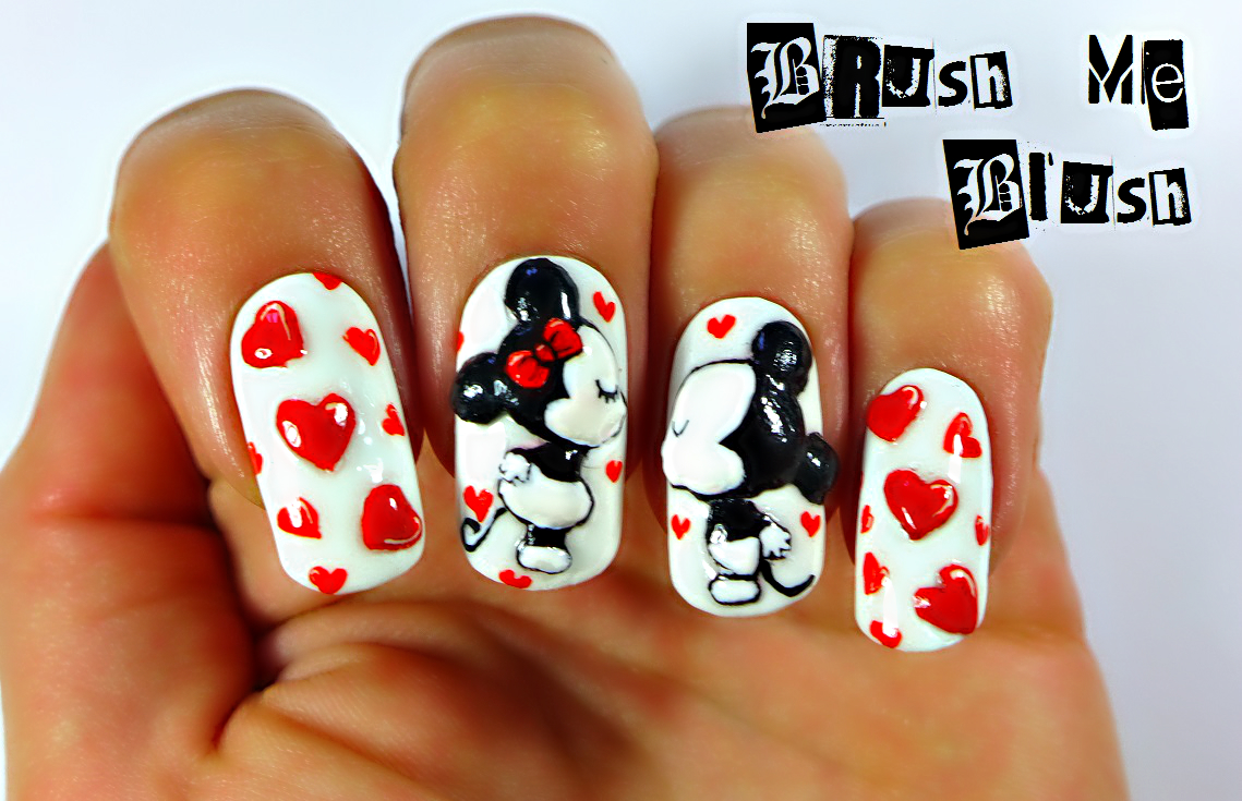 Mickey and Minnie Mouse Nail Art