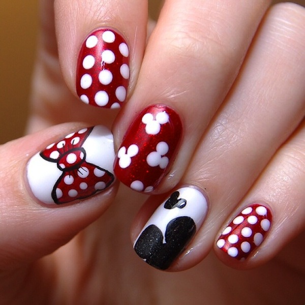 Mickey and Minnie Mouse Nail Art