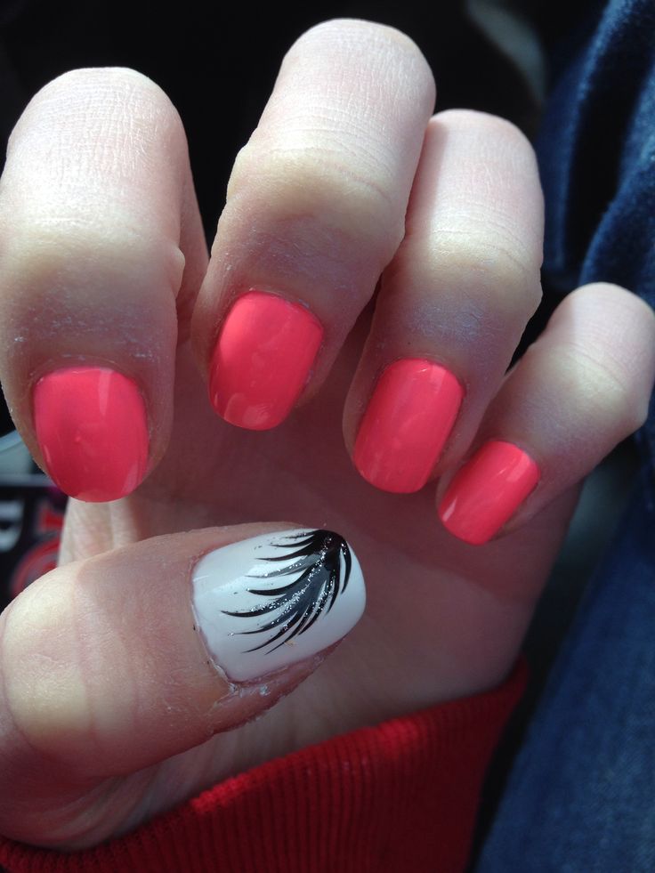 Simple Feather Nail Design Simple Feather Nail Design