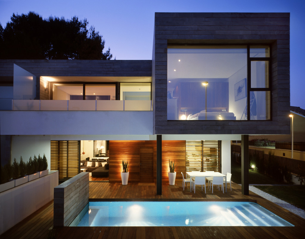 Contemporary Home Modern House