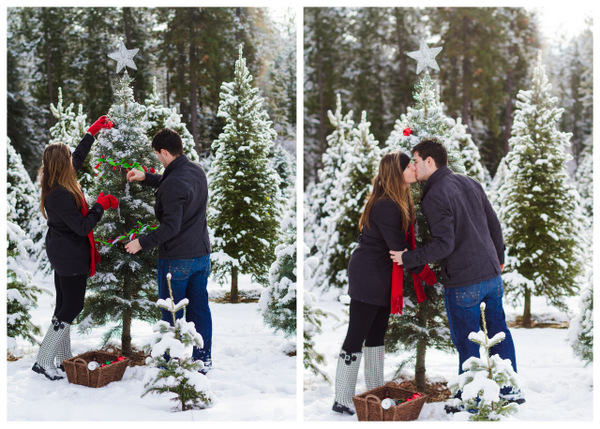 Family Christmas Photo Shoot Ideas Props