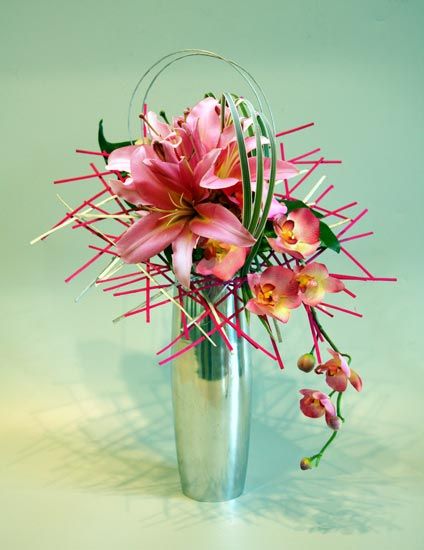 Floral Arrangements Using Sticks