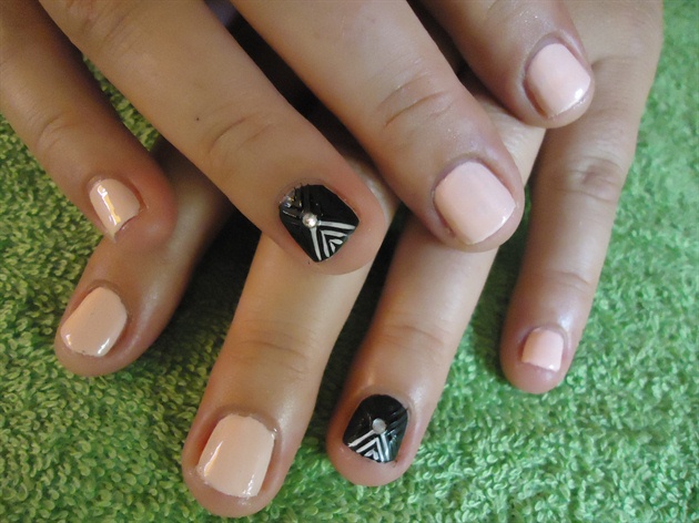 Very Short Nail Design