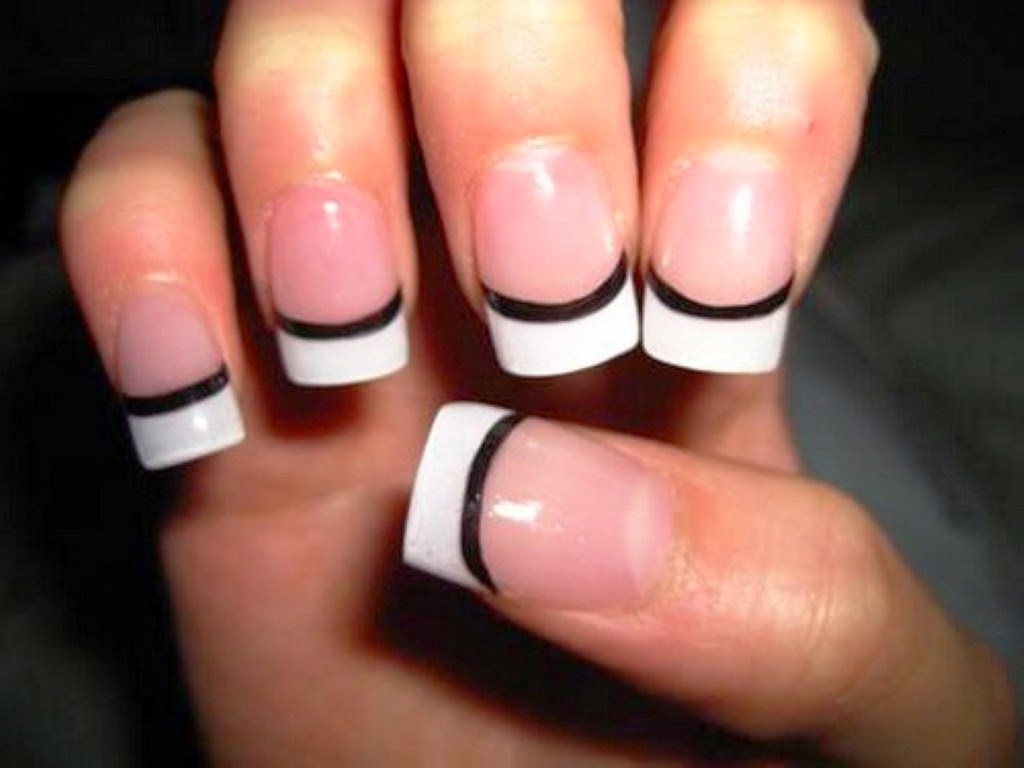 Black and White Nail Designs