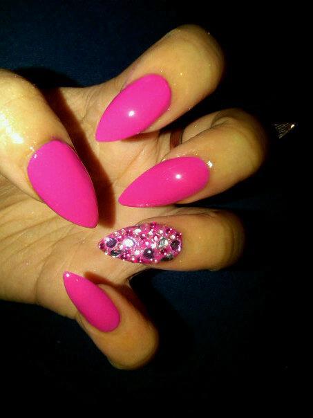 Stiletto Nail Designs