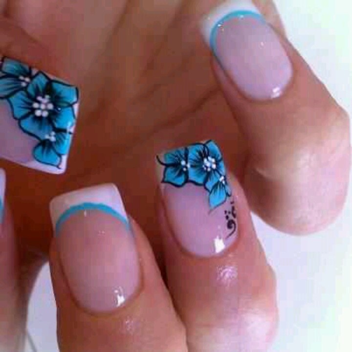 Blue Flower Nail Design