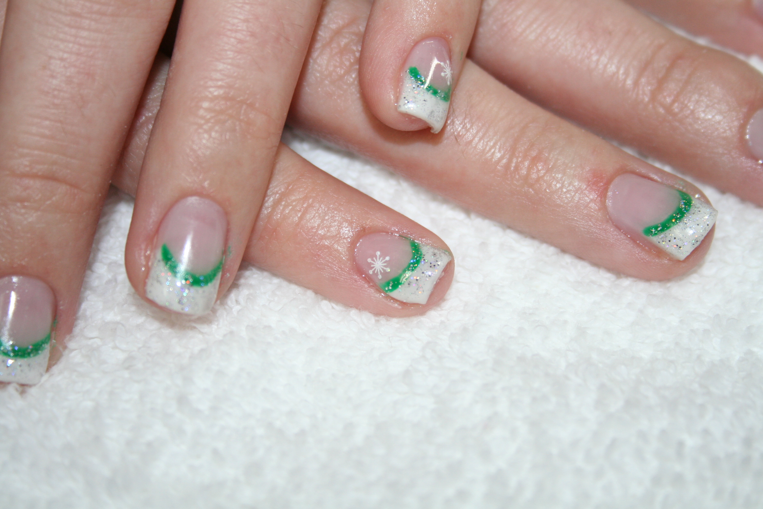 Gel French Tip Nail Designs Christmas