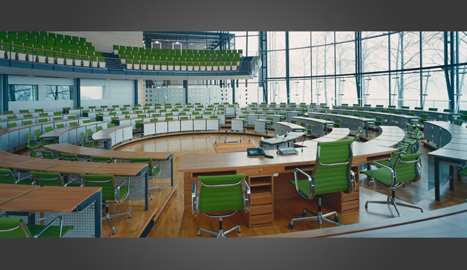 15 Higher Education Classroom Design Images