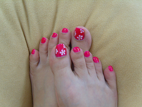 Flower Toe Nail Art Designs