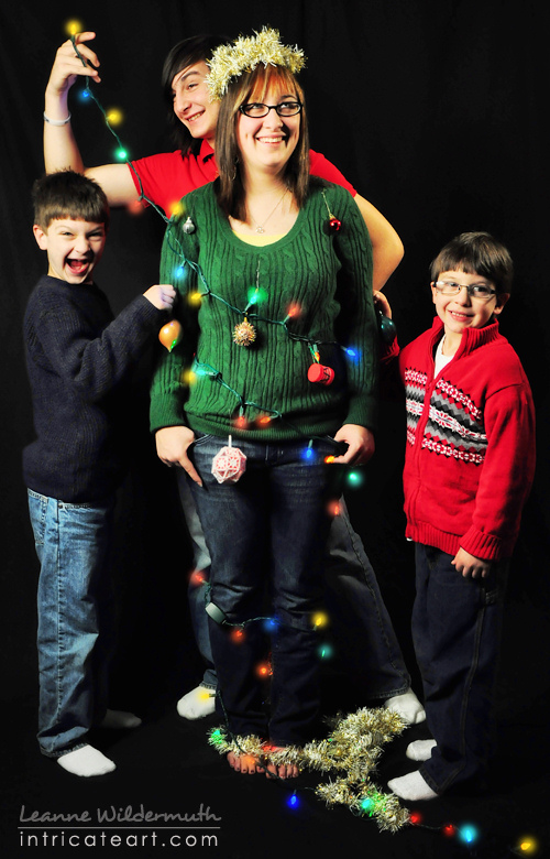 Funny Christmas Cards Poses for Siblings