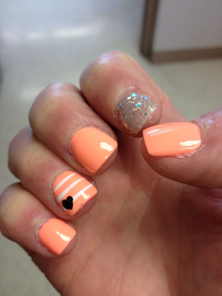 Peach Nails with Design Peach Nails with Design