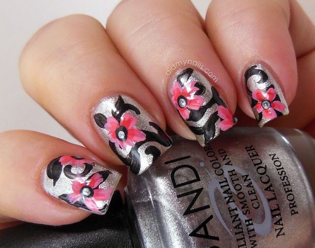 Pink Flower Nail Art
