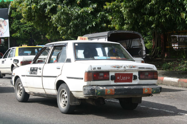 Old Toyota Corolla Taxi Old Toyota Corolla Taxi