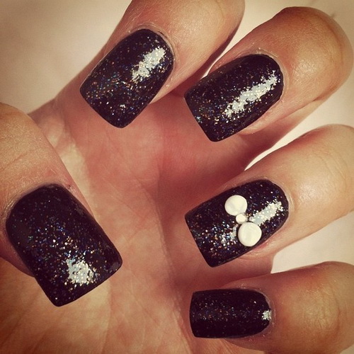 Black Glitter Acrylic Nail Designs