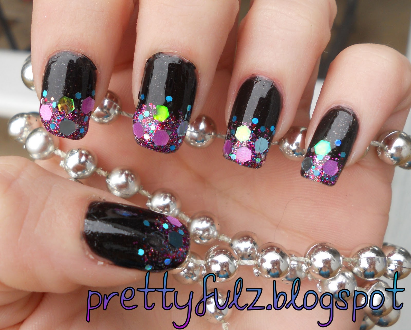 Cute Glitter Nail Art Designs