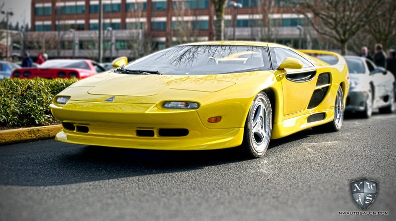 Exotics at Redmond Town Center