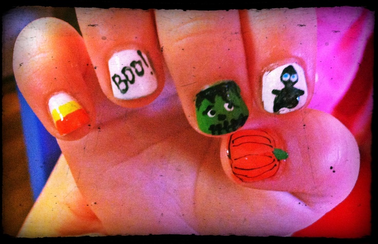 Kids Halloween Nail Art