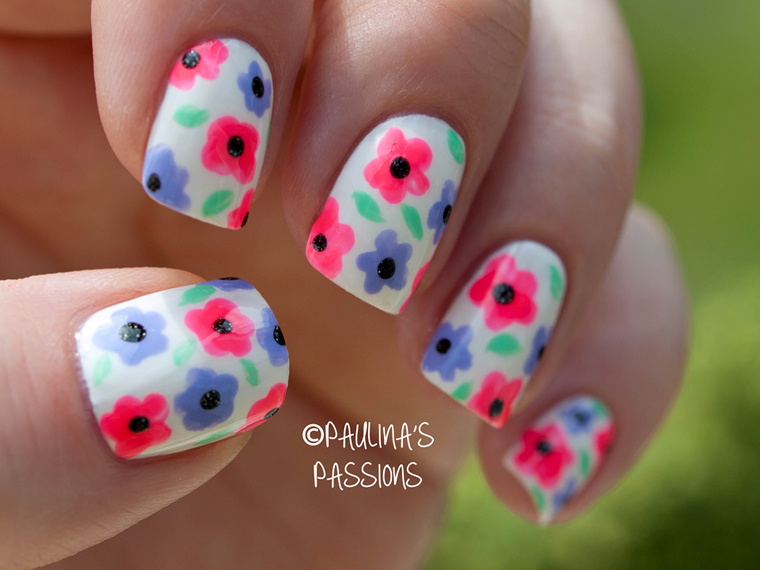 Summer Flower Nails