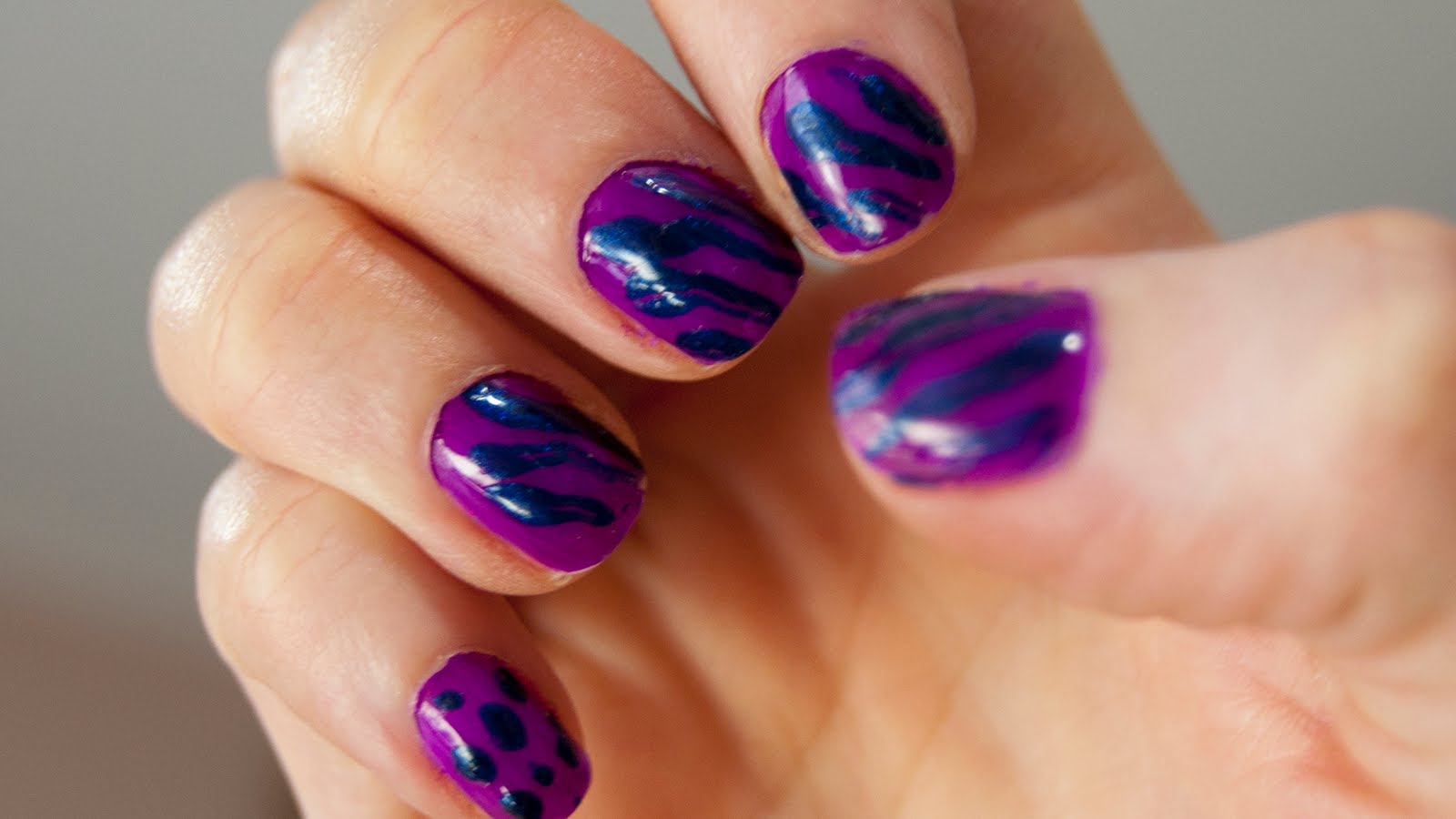 Zebra Print Nail Design